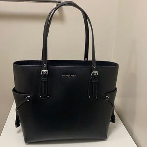 🔥NWT🔥 Michael Kors Tote
